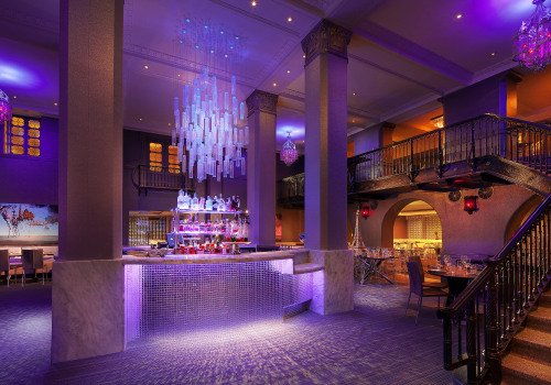Is there complimentary valet parking for Rebelle diners at the St Anthony Hotel?