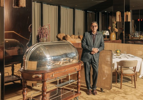 Unveiling the Dress Code for Holiday Dining at the St. Anthony Hotel Restaurant