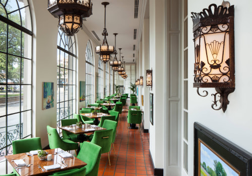 The Unspoken Dress Code for Outdoor Dining at the St. Anthony Hotel Restaurant